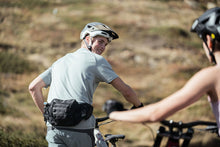 Load image into Gallery viewer, ION MTB Hipbag Plus Traze 3 2024