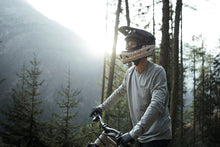 Cargar imagen en el visor de la galería, ION MTB Helmet Fullface Scrub Amp 2024