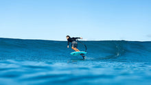 Load image into Gallery viewer, action_shot