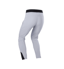 Cargar imagen en el visor de la galería, ION IOB-Bike Pants Ionic LT women 2026