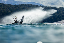 Carica l'immagine nel visualizzatore di Gallery, Duotone Gambler 2024