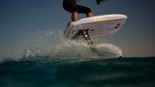 Load image into Gallery viewer, action_shot