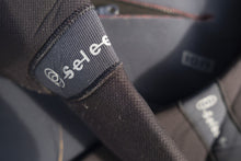 Load image into Gallery viewer, ION Men Wetsuit Seek Select 4/3 Backzip 2023