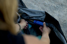 Carica l'immagine nel visualizzatore di Gallery, ION Suspect Duffel Bag 2024