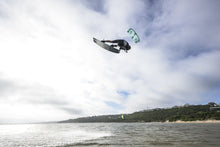 Lade das Bild in den Galerie-Viewer, Handle Pass Leash Comp