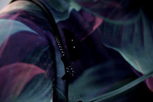 Carica l'immagine nel visualizzatore di Gallery, action_shot