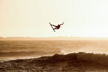 Carica l'immagine nel visualizzatore di Gallery, action_shot