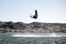 Lade das Bild in den Galerie-Viewer, action_shot