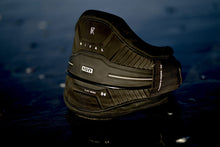 Carica l'immagine nel visualizzatore di Gallery, action_shot