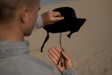 Lade das Bild in den Galerie-Viewer, action_shot
