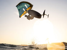 Load image into Gallery viewer, action_shot