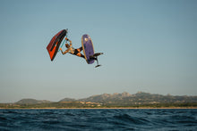 Lade das Bild in den Galerie-Viewer, action_shot