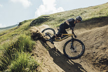 Cargar imagen en el visor de la galería, ION MTB Shorts Scrub Amp BAT Men 2023