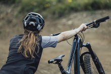 Load image into Gallery viewer, ION MTB Jersey Scrub Amp Short Sleeve BAT Women 2023