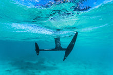 Carica l'immagine nel visualizzatore di Gallery, action_shot