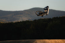 Charger l'image dans la galerie, action_shot