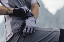 Load image into Gallery viewer, ION MTB Gloves Traze Long 2023