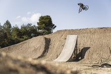 Cargar imagen en el visor de la galería, ION MTB Shorts Scrub Amp BAT Men 2023