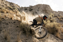 Lade das Bild in den Galerie-Viewer, MTB Hose Scrub Amp BAT Herren