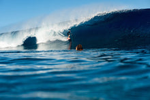 Load image into Gallery viewer, ION Men Wetsuit Element 2/2 Shorty Longsleeve Front Zip 2023