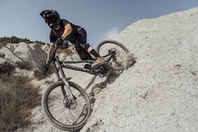 Lade das Bild in den Galerie-Viewer, ION Gloves Seek AMP 2021