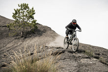 Cargar imagen en el visor de la galería, ION MTB Helmet Fullface Scrub Amp 2024