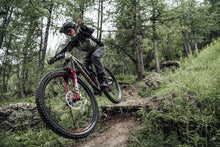 Carica l'immagine nel visualizzatore di Gallery, Giacca MTB Shelter 3L Donna
