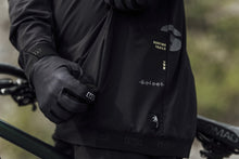 Lade das Bild in den Galerie-Viewer, Shelter BAT langarm MTB Outerwear