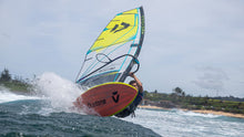 Lade das Bild in den Galerie-Viewer, action_shot