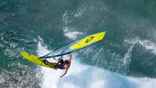 Lade das Bild in den Galerie-Viewer, action_shot