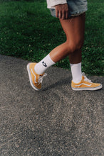 Load image into Gallery viewer, action_shot