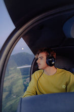 Load image into Gallery viewer, action_shot