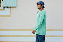 Lade das Bild in den Galerie-Viewer, action_shot