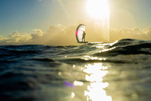 Lade das Bild in den Galerie-Viewer, action_shot