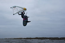 Carica l'immagine nel visualizzatore di Gallery, action_shot