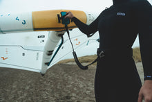 Carica l'immagine nel visualizzatore di Gallery, action_shot