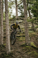 Carica l'immagine nel visualizzatore di Gallery, Gilet da gravel unisex Shelter Lite