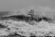 Carica l'immagine nel visualizzatore di Gallery, action_shot