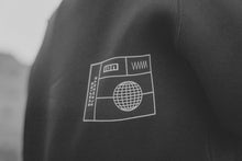 Charger l'image dans la galerie, action_shot