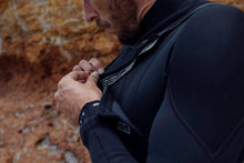 Carica l'immagine nel visualizzatore di Gallery, action_shot