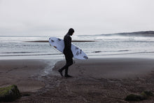 Load image into Gallery viewer, ION Men Wetsuit Seek Select 6/5 Hood Front Zip 2024