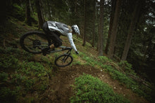 Carica l'immagine nel visualizzatore di Gallery, ION Bikeshorts Scrub AMP 2021