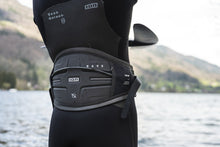 Carica l'immagine nel visualizzatore di Gallery, ION Rave Wingfoil harness 2024
