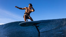 Carica l'immagine nel visualizzatore di Gallery, action_shot
