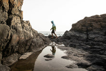 Cargar imagen en el visor de la galería, ION Zip Hoody Palms 2021