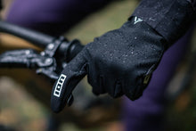 Load image into Gallery viewer, ION MTB Gloves Shelter Amp Softshell 2024
