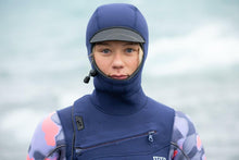 Load image into Gallery viewer, ION Women Wetsuit Amaze Amp 6/5 Hood Front Zip 2023