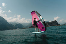 Carica l'immagine nel visualizzatore di Gallery, action_shot