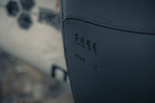 Carica l'immagine nel visualizzatore di Gallery, action_shot