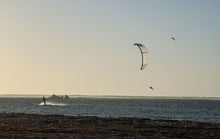 Lade das Bild in den Galerie-Viewer, action_shot